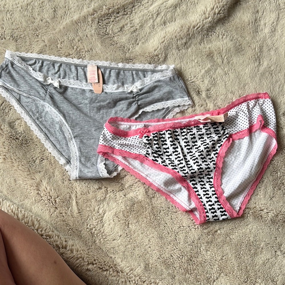 Victoria’s Secret brand new hip hugger panties